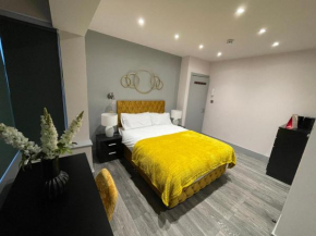 Letzi Private En-Suite In Harrow